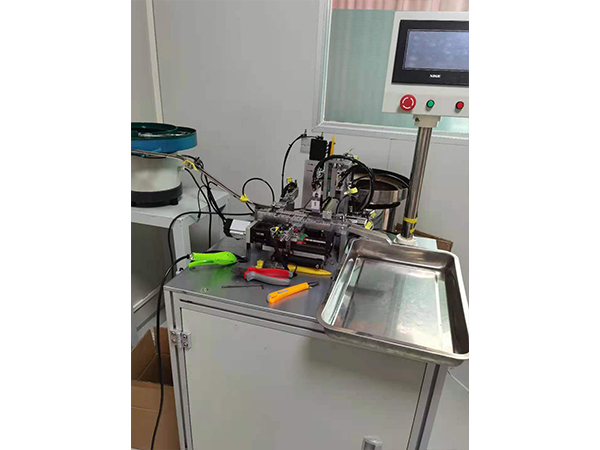 全自動組裝機(jī)